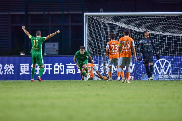 乐鱼体育官方平台-高迪时隔4年中超再进球 梅开二度模仿哈兰德打坐