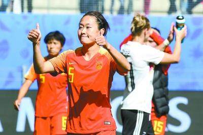 乐鱼体育官方平台-【奥预赛前瞻】：女足晋级在望 队长停赛考验贾秀全